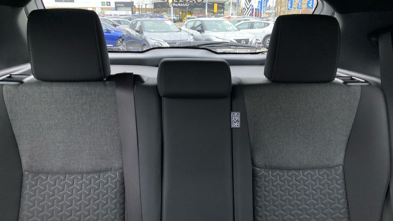 Toyota Yaris Cross 1.5 Hybrid Design 5dr CVT Hybrid Estate